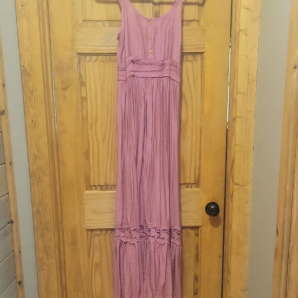 SHEIN Pink Pleated Maxi Sundress for Weddings